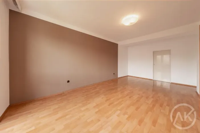 Prodej bytu 2+1, Ostrava - Poruba, Ukrajinská, 52 m2
