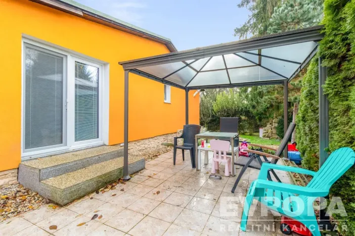 Pronájem chaty, Říčany, Na Vysoké, 73 m2