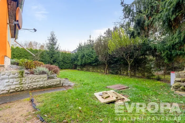 Pronájem chaty, Říčany, Na Vysoké, 73 m2