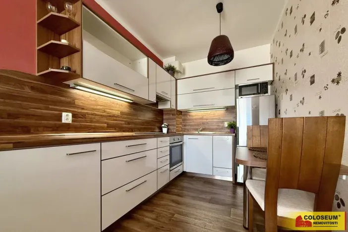 Pronájem bytu 2+kk, Brno - Slatina, 53 m2