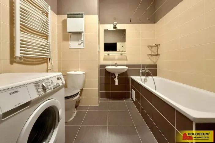 Pronájem bytu 2+kk, Brno - Slatina, 53 m2