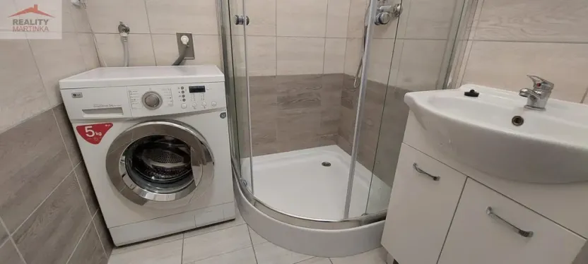 Pronájem bytu 2+1, Valašské Meziříčí - Krásno nad Bečvou, Bratří Čapků, 51 m2