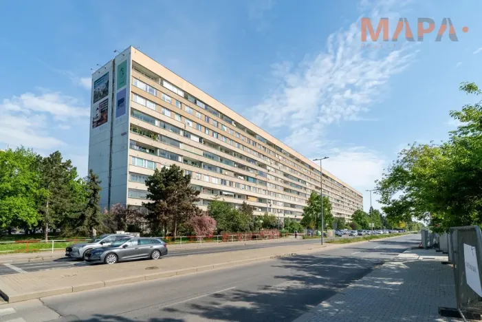 Prodej bytu 3+1, Praha - Prosek, Prosecká, 69 m2