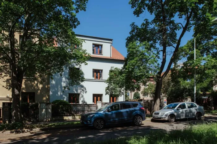 Pronájem bytu 2+kk, Praha - Kobylisy, Služská, 43 m2