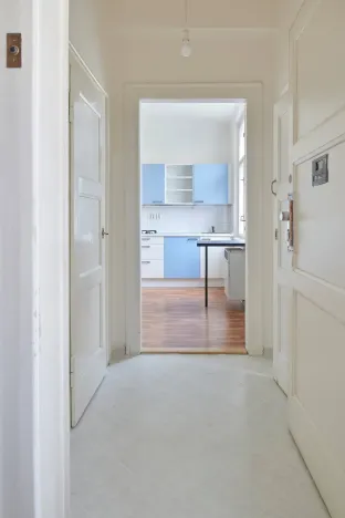 Pronájem bytu 1+kk, Praha - Nusle, Jaurisova, 30 m2