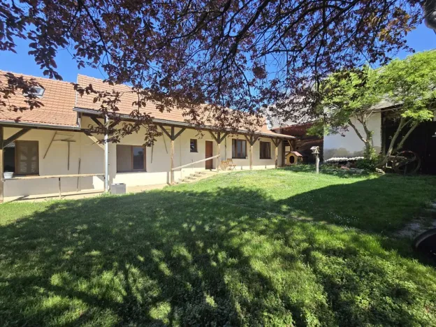 Prodej rodinného domu, Blanné, 150 m2