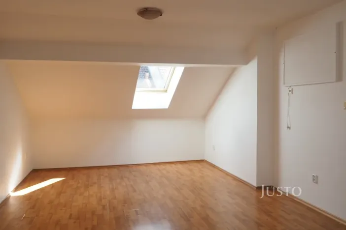 Pronájem bytu 2+kk, Písek, Smetanova, 61 m2