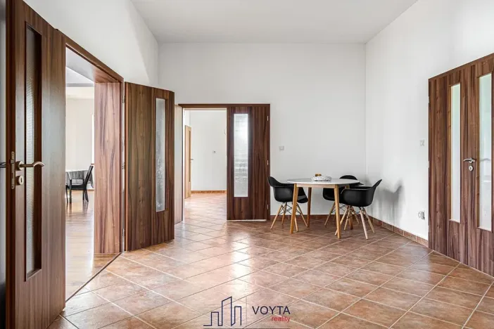 Prodej vily, Nová Role, 347 m2