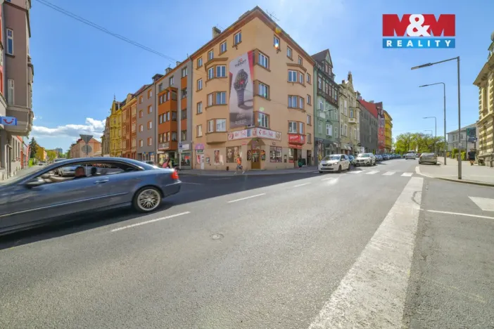 Pronájem bytu 4+1, Cheb, Májová, 121 m2