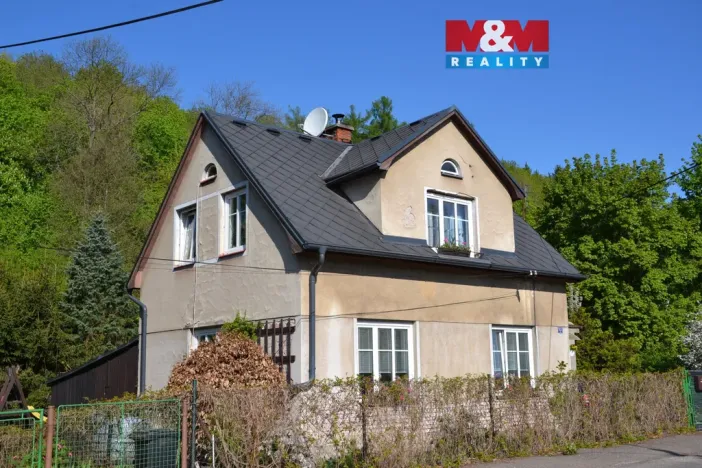Prodej rodinného domu, Broumov - Olivětín, třída Soukenická, 140 m2