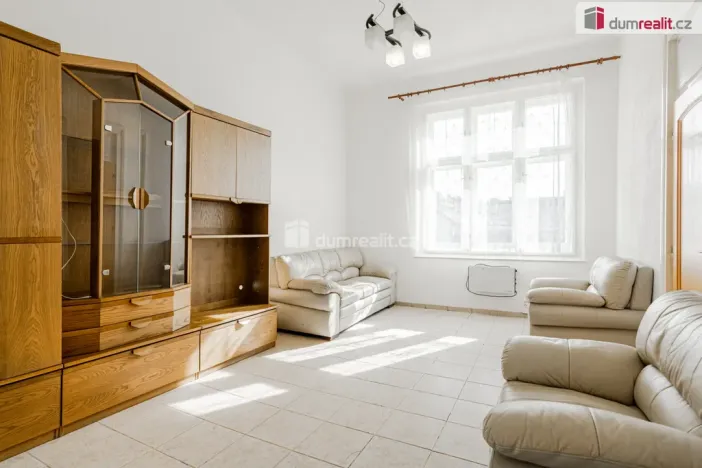 Pronájem bytu 2+1, Karlovy Vary, náměstí Dr. M. Horákové, 53 m2