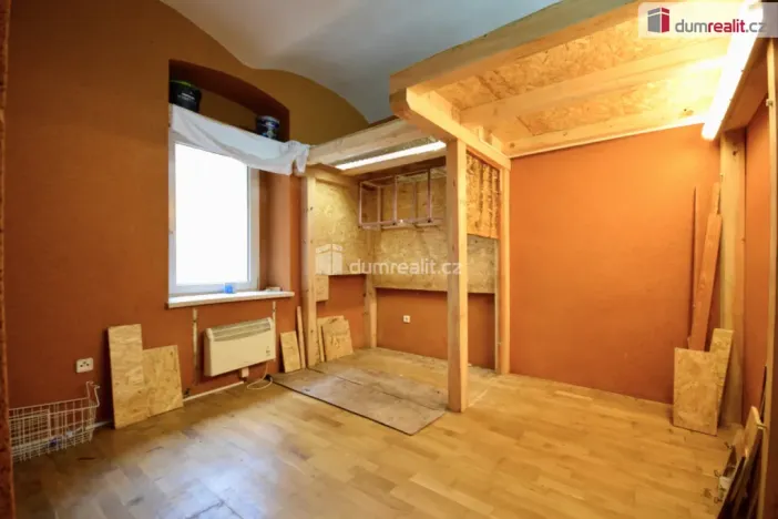 Pronájem bytu 2+1, Karlovy Vary, náměstí Dr. M. Horákové, 53 m2