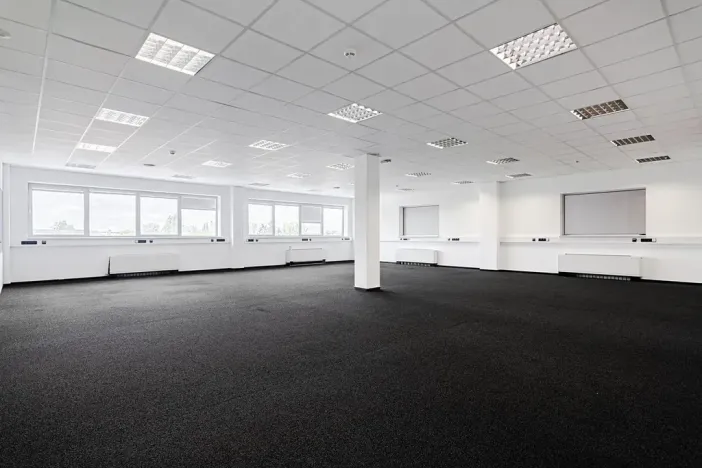 Pronájem kanceláře, Praha - Letňany, Veselská, 225 m2