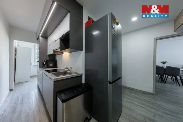 Prodej bytu 3+kk, Sokolov, Slavíčkova, 62 m2