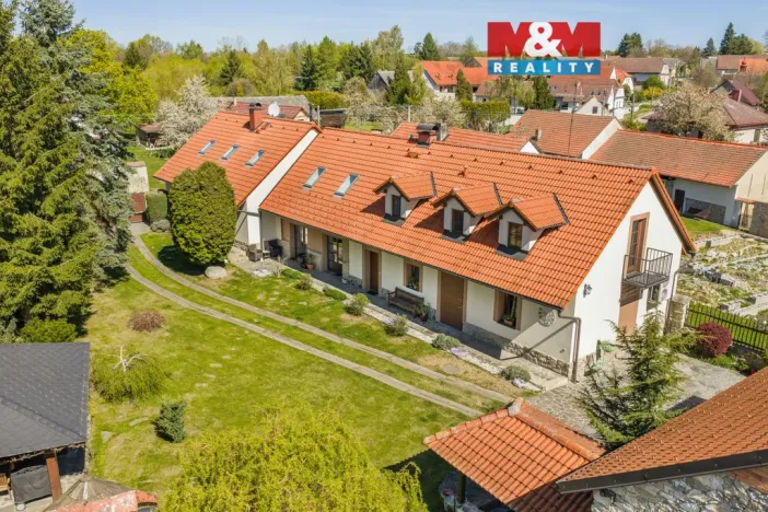 Prodej rodinného domu, Struhařov - Bořeňovice, 343 m2