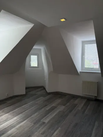 Pronájem bytu 2+1, Karlovy Vary, Moskevská, 60 m2