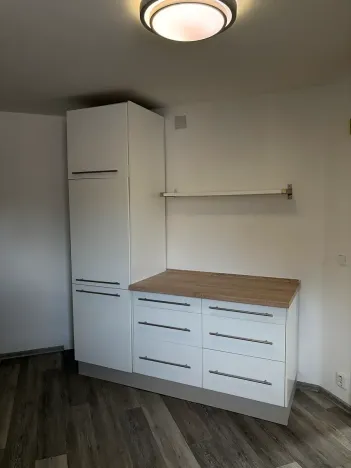 Pronájem bytu 2+1, Karlovy Vary, Moskevská, 60 m2