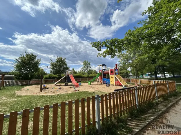 Prodej bytu 1+kk, Brno, Mutěnická, 33 m2