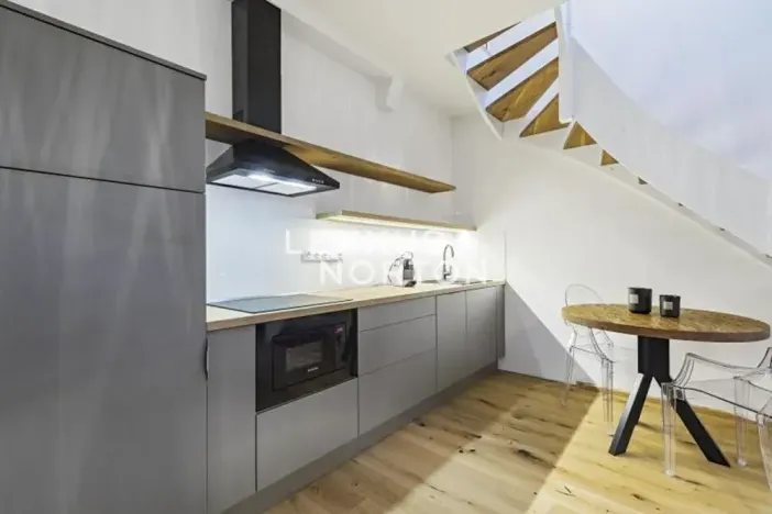Pronájem bytu 2+kk, Praha - Staré Město, V kotcích, 70 m2