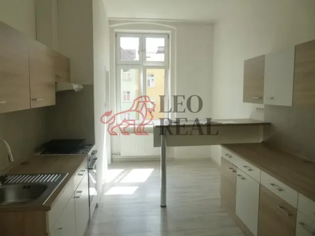 Pronájem bytu 2+1, Děčín - Děčín IV-Podmokly, Čs. legií, 72 m2