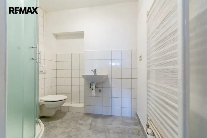 Pronájem obchodního prostoru, Hronov, Nádražní, 356 m2