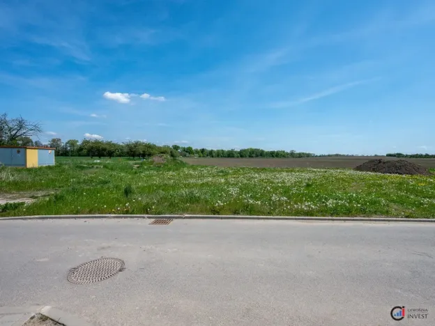 Prodej pozemku pro bydlení, Dubany, 950 m2