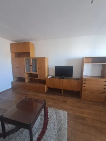 Pronájem bytu 3+1, Hradec Králové - Nový Hradec Králové, třída Edvarda Beneše, 98 m2