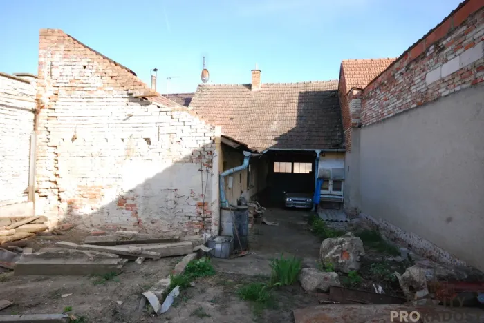 Prodej pozemku pro bydlení, Starý Poddvorov, 308 m2