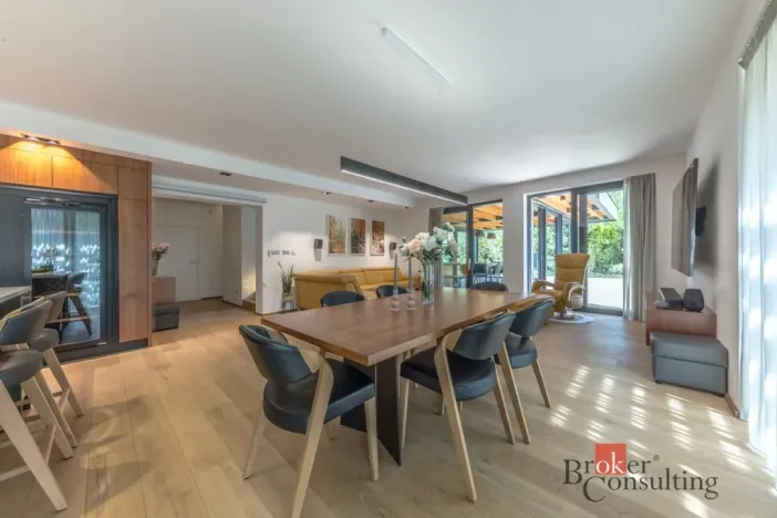 Prodej rodinného domu, Čelákovice - Sedlčánky, Matěje Koštíře, 220 m2