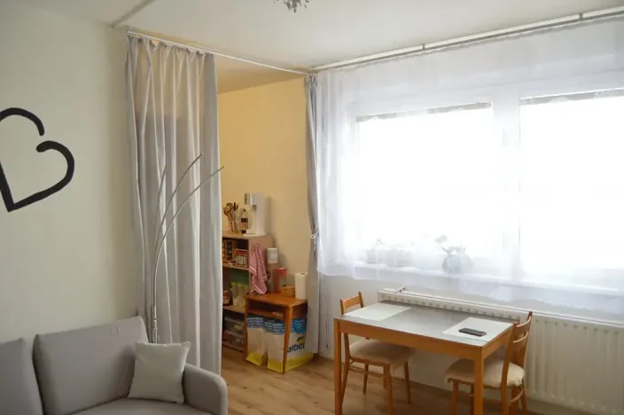 Pronájem bytu 2+kk, Liberec, Bezová, 42 m2