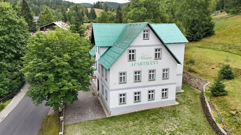 Prodej vícegeneračního domu, Nové Hamry, 560 m2