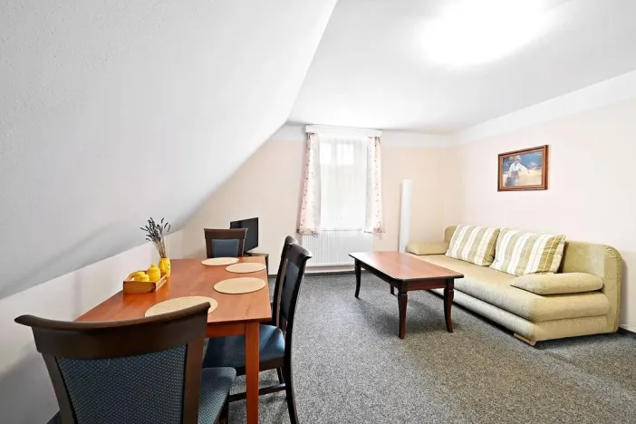 Prodej vícegeneračního domu, Nové Hamry, 560 m2