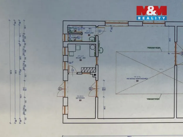Pronájem obchodního prostoru, Chlumec nad Cidlinou - Chlumec nad Cidlinou I, Klicperovo náměstí, 107 m2
