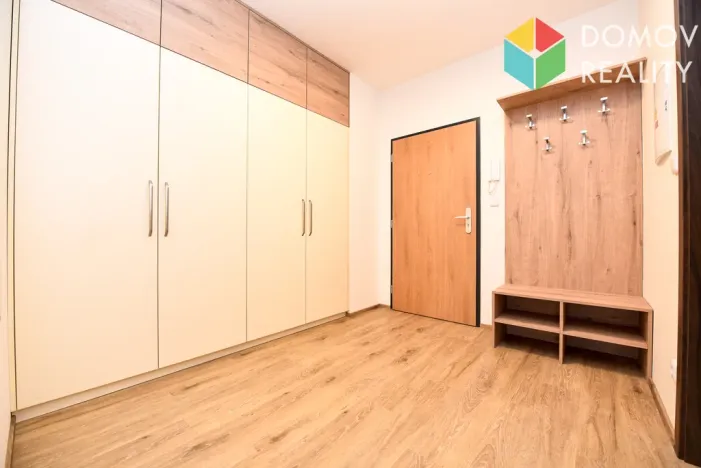 Prodej bytu 1+kk, Beroun - Beroun-Město, Nepilova, 48 m2