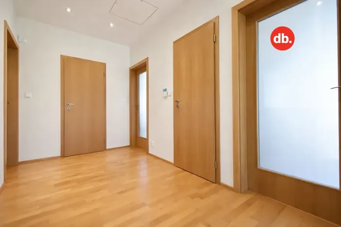 Prodej rodinného domu, Hory, 238 m2