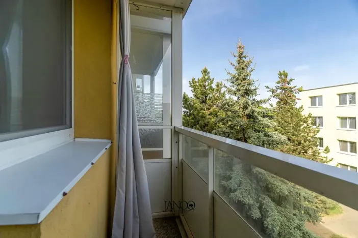 Pronájem bytu 2+1, Hrušovany u Brna, Sídliště, 64 m2