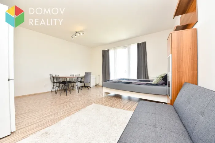 Prodej bytu 1+kk, Beroun, Nepilova, 36 m2