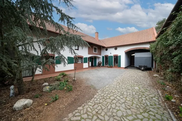Prodej obchodního prostoru, Troubky, Dědina, 470 m2