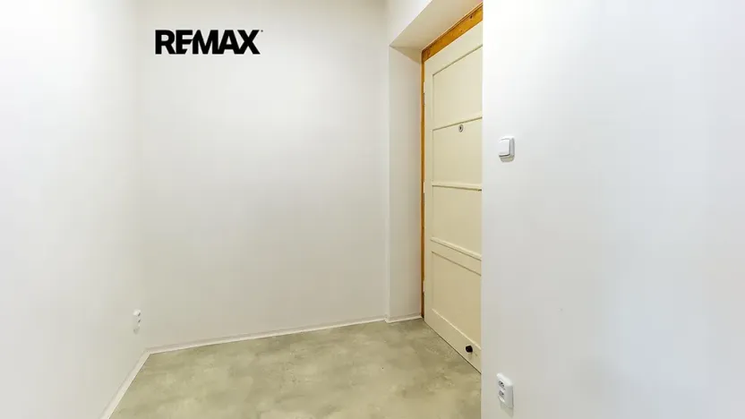 Pronájem bytu 2+kk, Žandov, Pod Dubovkou, 54 m2