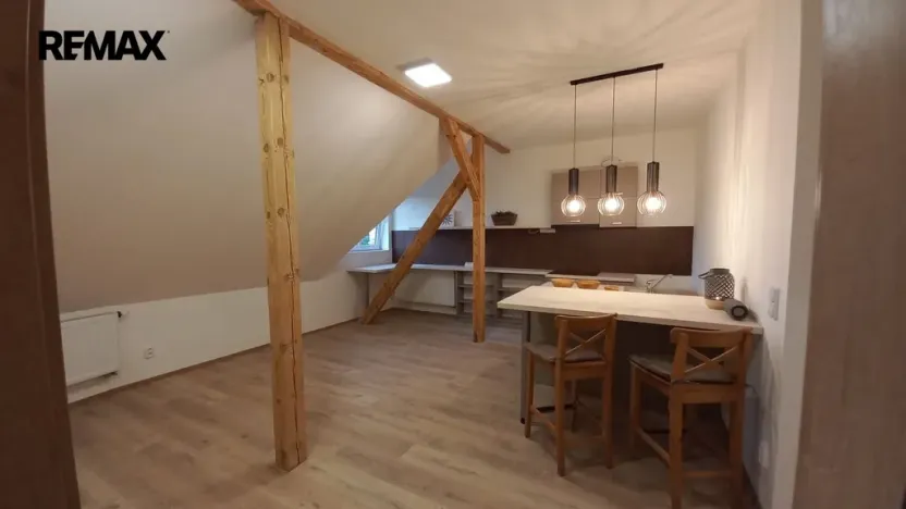 Prodej bytu 3+kk, Karlovy Vary - Drahovice, Mattoniho nábřeží, 75 m2