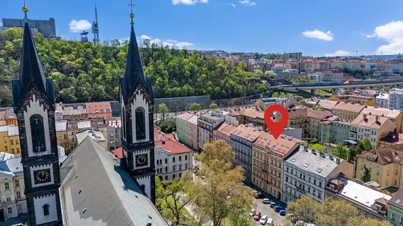 Prodej bytu 1+kk, Praha - Karlín, Peckova, 77 m2