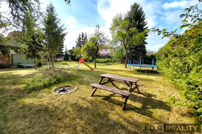 Prodej rodinného domu, Horní Beřkovice, U Lékárny, 115 m2