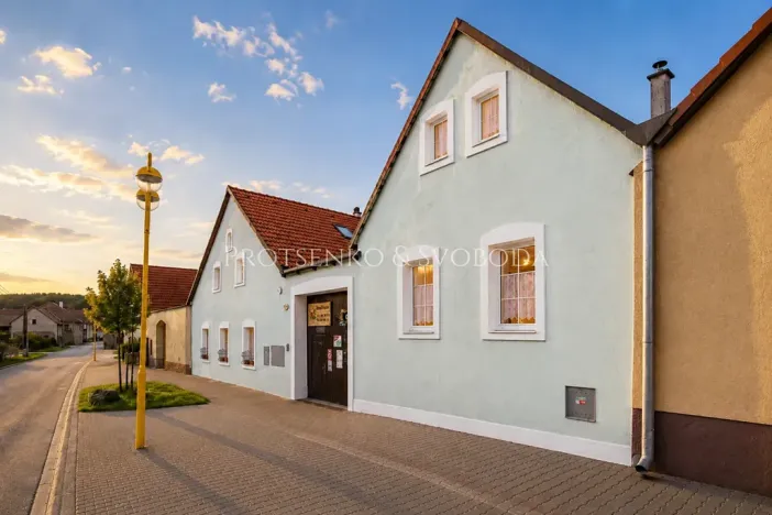 Prodej ubytování, Číměř, 650 m2