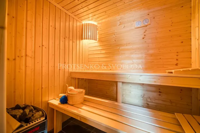 Prodej ubytování, Číměř, 650 m2