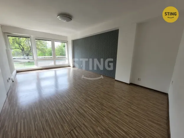 Pronájem bytu 1+1, Ostrava, Nádražní, 47 m2