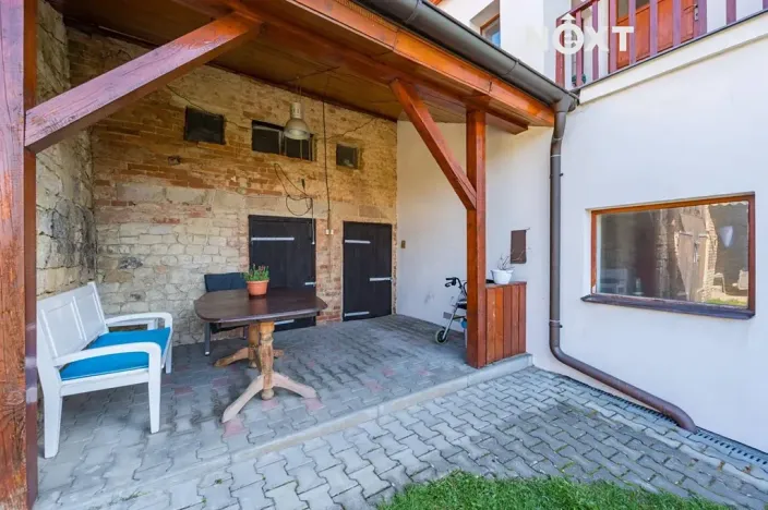 Prodej vícegeneračního domu, Hředle, 206 m2