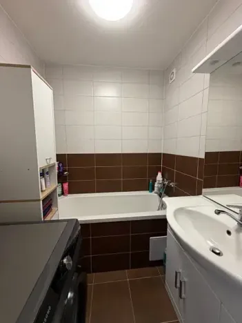 Prodej bytu 3+1, Nové Strašecí, Žižkovo náměstí, 70 m2