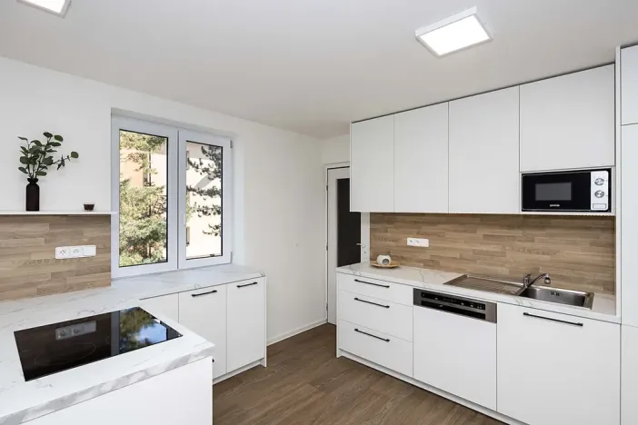 Pronájem bytu 2+kk, Opava, U Hliníku, 46 m2