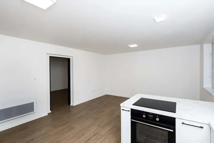 Pronájem bytu 2+kk, Opava, U Hliníku, 46 m2