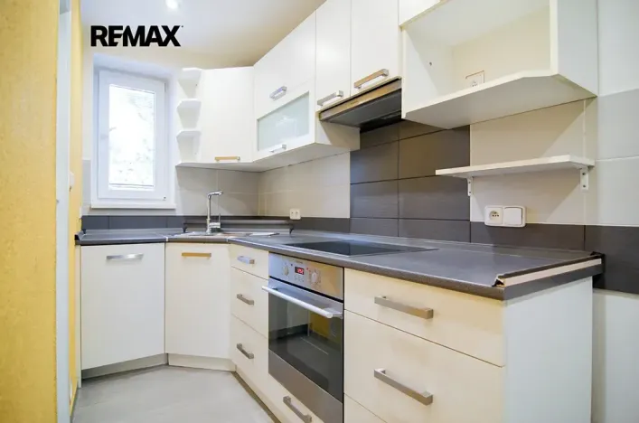 Prodej bytu 3+1, Dubňany, Hornická, 55 m2